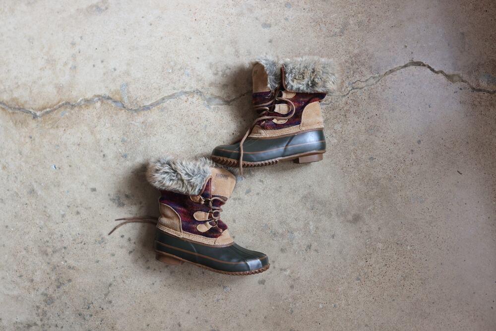 Apres-Ski Plaid Faux Fur Duck Boots Winter Snow Boots Size 7 Khombu